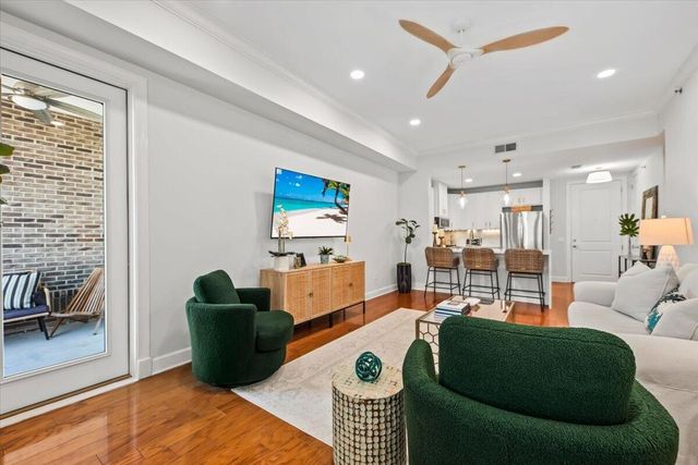 125 Pier View Street Unit 407, Daniel Island, SC 29492