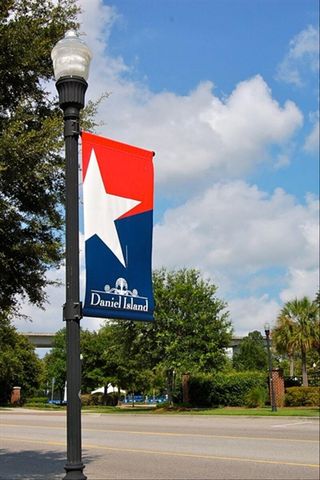 125 Pier View Street Unit 407, Daniel Island, SC 29492
