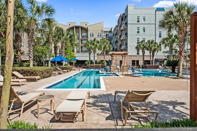 125 Pier View Street Unit 407, Daniel Island, SC 29492