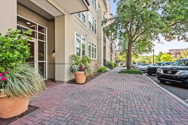 125 Pier View Street Unit 407, Daniel Island, SC 29492