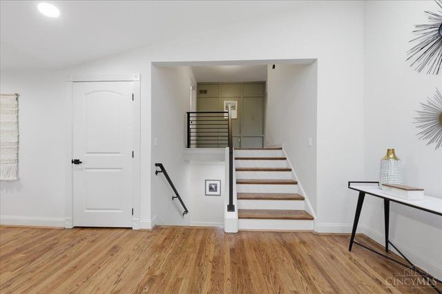 984 Woodcreek Drive, Miami Twp, OH 45150