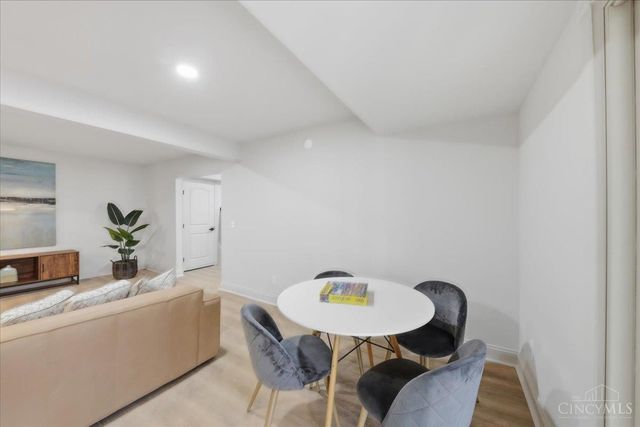 984 Woodcreek Drive, Miami Twp, OH 45150