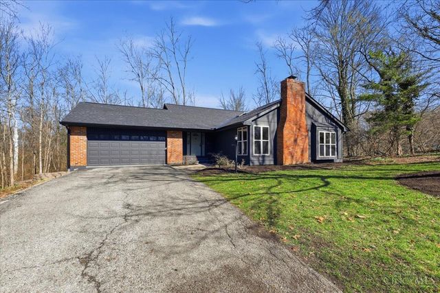984 Woodcreek Drive, Miami Twp, OH 45150