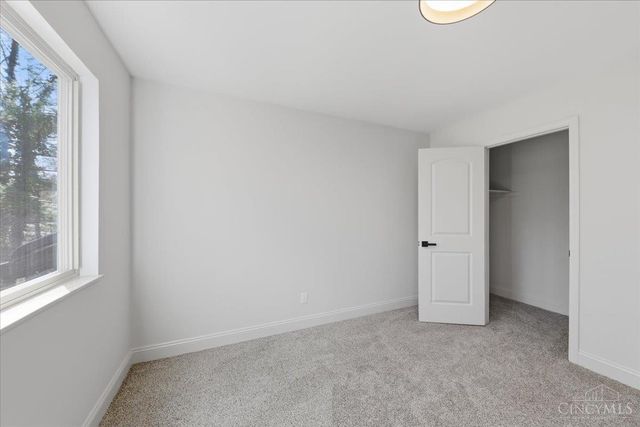 984 Woodcreek Drive, Miami Twp, OH 45150