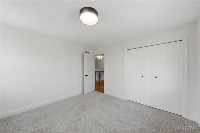 984 Woodcreek Drive, Miami Twp, OH 45150