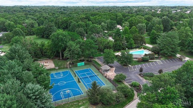 984 Woodcreek Drive, Miami Twp, OH 45150