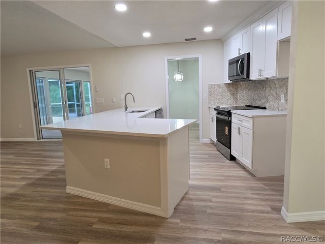 371 N Kinglet Avenue, Hernando, FL 34442
