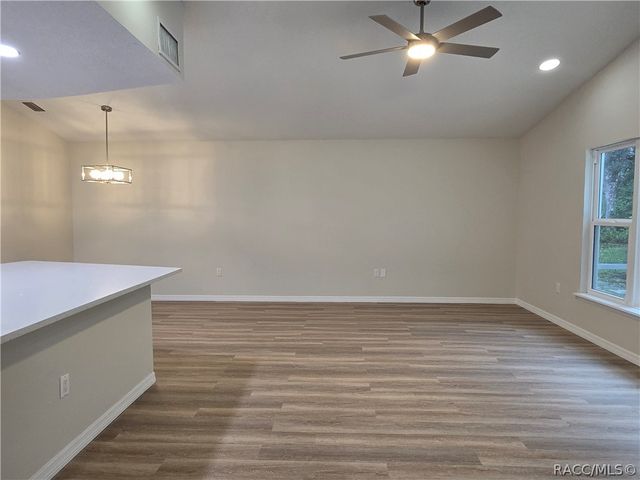 371 N Kinglet Avenue, Hernando, FL 34442