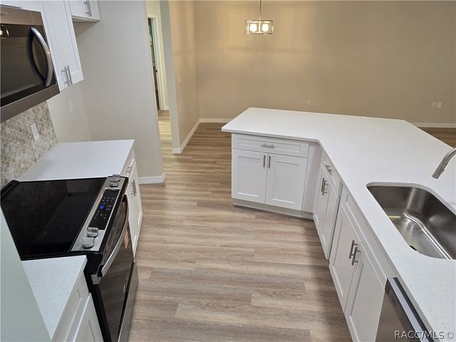 371 N Kinglet Avenue, Hernando, FL 34442