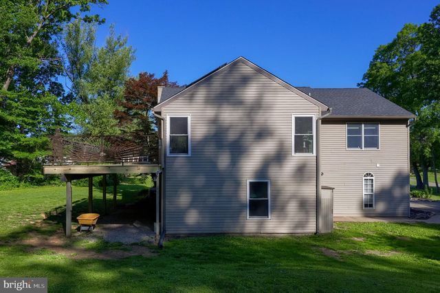 243 KIRKS MILL RD, Nottingham, PA 19362