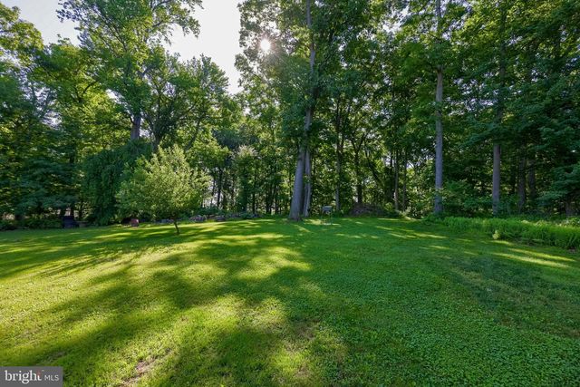 243 KIRKS MILL RD, Nottingham, PA 19362