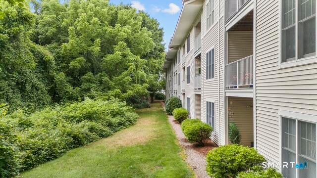 468 Main Street 207, East Lyme, CT 06357