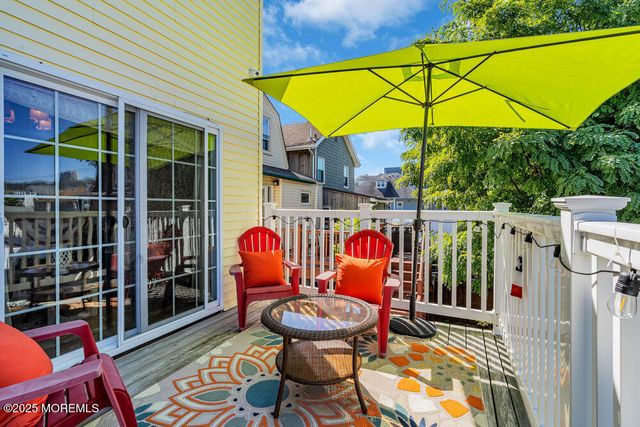 14 Seadrift Avenue, Highlands, NJ 07732