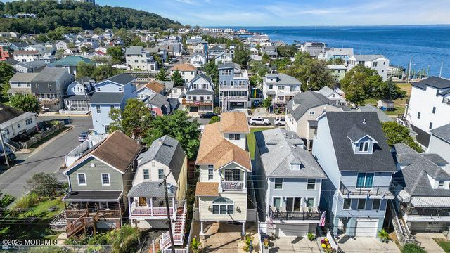 14 Seadrift Avenue, Highlands, NJ 07732