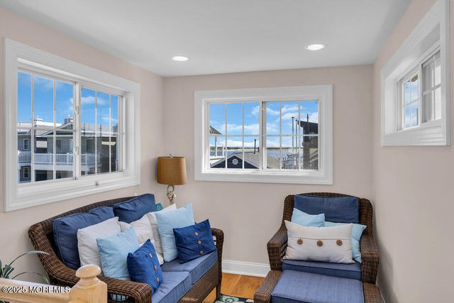 14 Seadrift Avenue, Highlands, NJ 07732