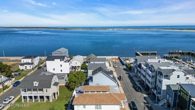 14 Seadrift Avenue, Highlands, NJ 07732