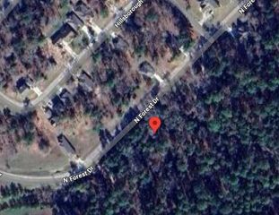 99 N Forest Drive, Huntsville, TX 77340