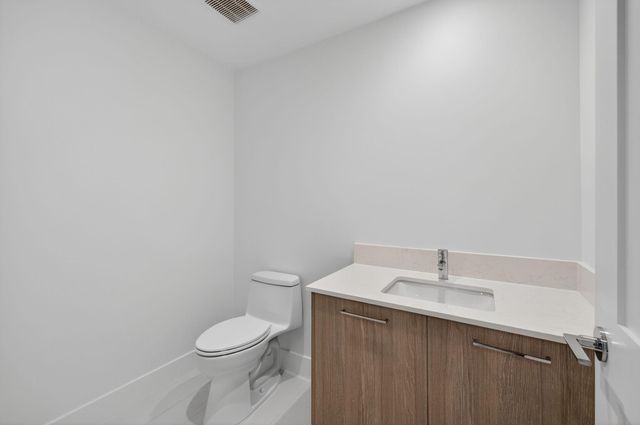 153 N Seabreeze blvd 901-S, Fort Lauderdale, FL 33304