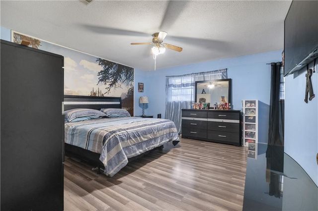 2131 MEMORIAL Drive, Alexandria, LA 71301