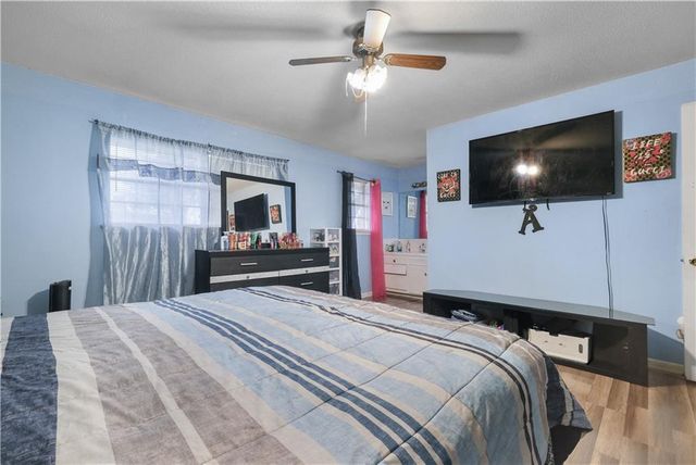 2131 MEMORIAL Drive, Alexandria, LA 71301