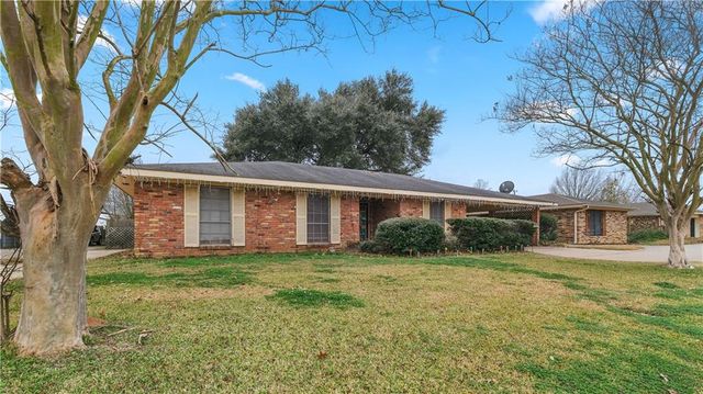 2131 MEMORIAL Drive, Alexandria, LA 71301