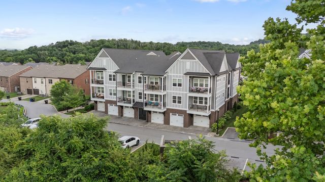 700 Vintage Green Ln Unit 205, Franklin, TN 37064