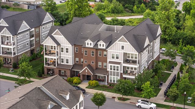 700 Vintage Green Ln Unit 205, Franklin, TN 37064
