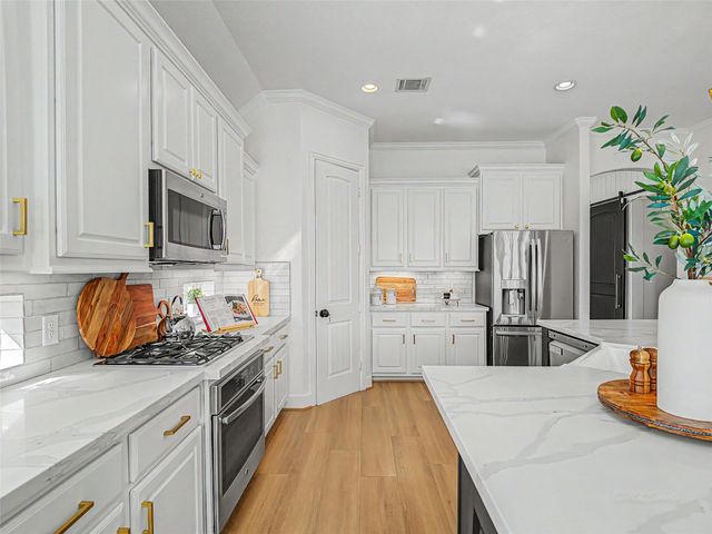 27234 Aspen Falls Lane, Fulshear, TX 77441