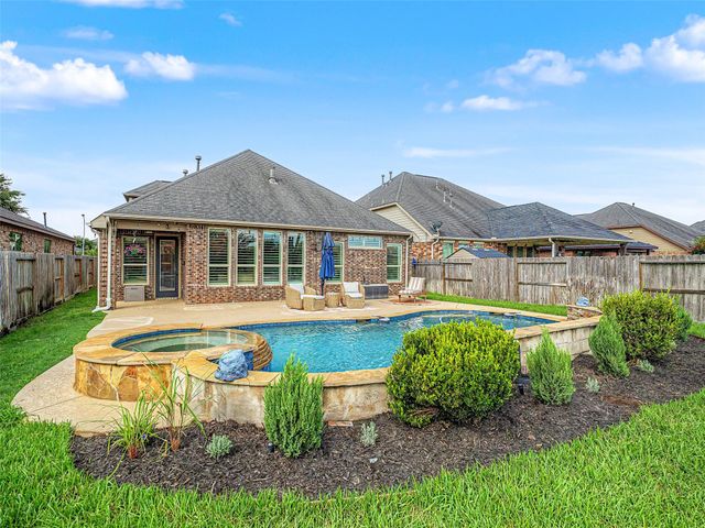 27234 Aspen Falls Lane, Fulshear, TX 77441