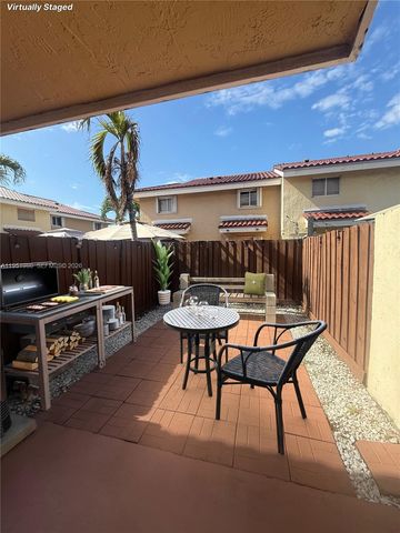 8262 NW 5th Ln 396, Miami, FL 33126