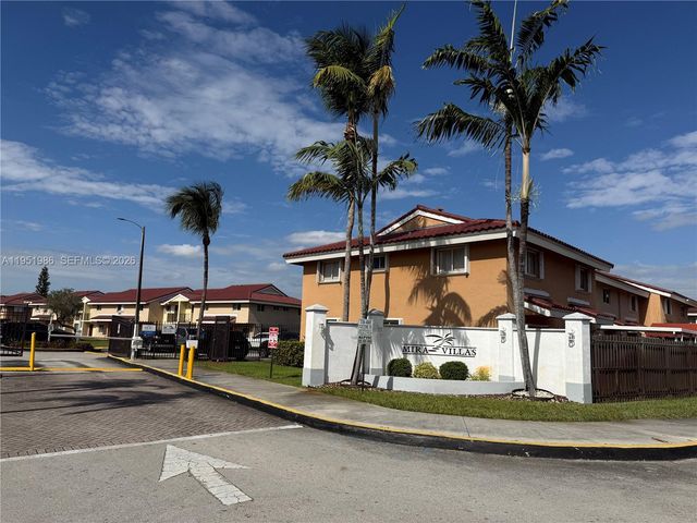 8262 NW 5th Ln 396, Miami, FL 33126