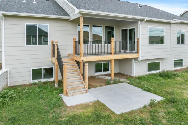 5013 N Emerald, Maize, KS 67101