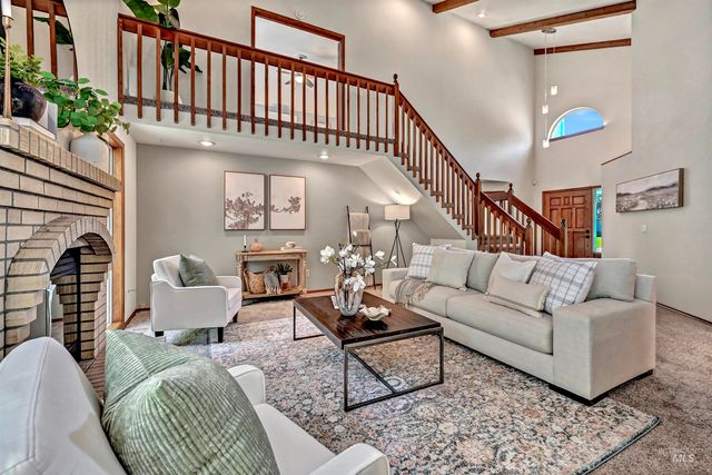3327 S Crosspoint Ave, Boise, ID 83706
