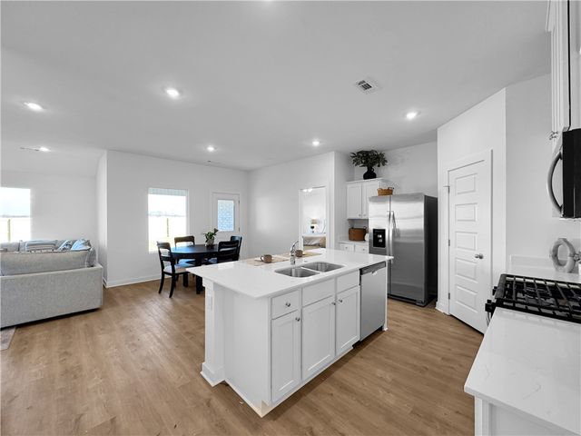 112 Ratliff Avenue, Pea Ridge, AR 72751