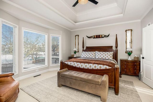 521 SE Asheville Drive, Lee's Summit, MO 64063