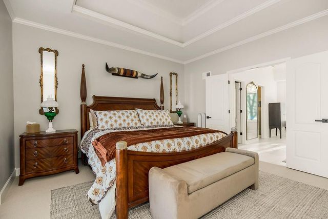 521 SE Asheville Drive, Lee's Summit, MO 64063