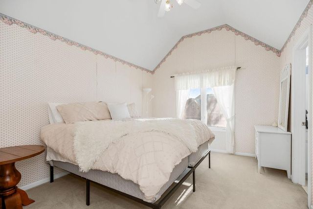 521 SE Asheville Drive, Lee's Summit, MO 64063