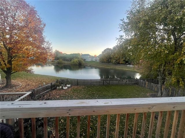 521 SE Asheville Drive, Lee's Summit, MO 64063