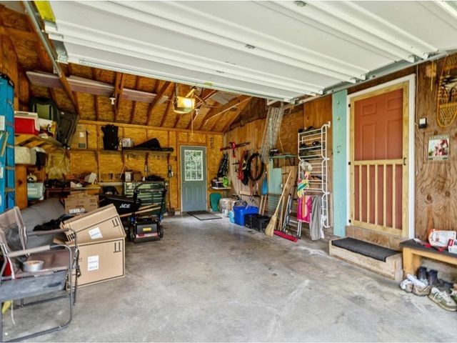 102 McGinn Drive, St. Albans Town, VT 05478