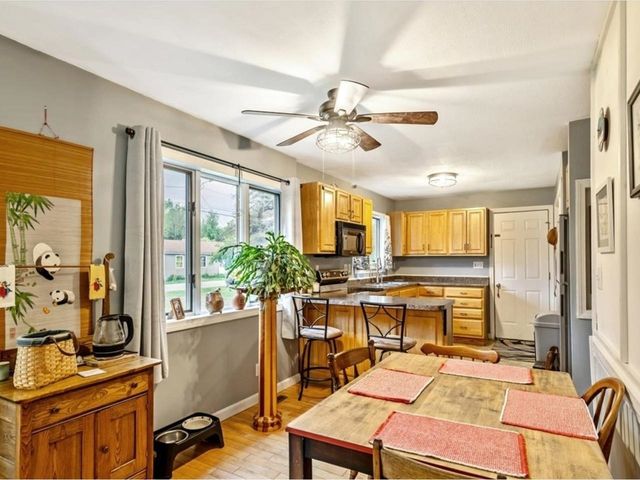 102 McGinn Drive, St. Albans Town, VT 05478