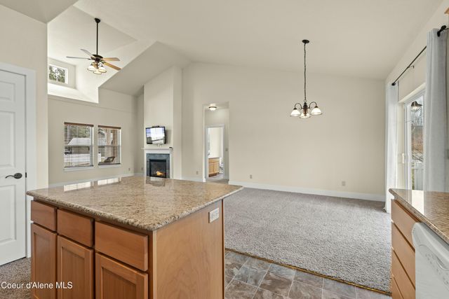 424 Becker Ln, Dover, ID 83825