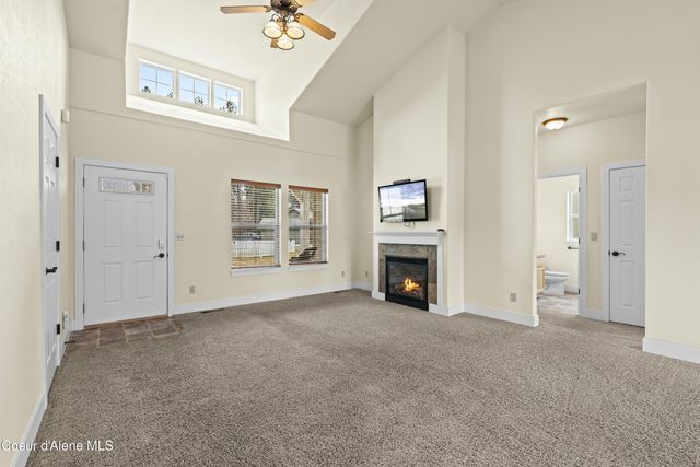 424 Becker Ln, Dover, ID 83825