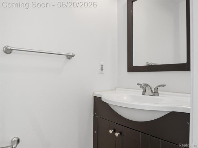 34717 E Wilma Court, Chesterfield Township, MI 48047