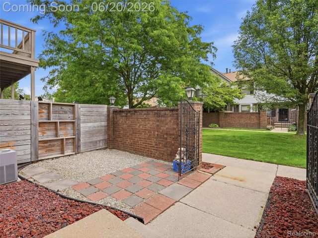 34717 E Wilma Court, Chesterfield Township, MI 48047