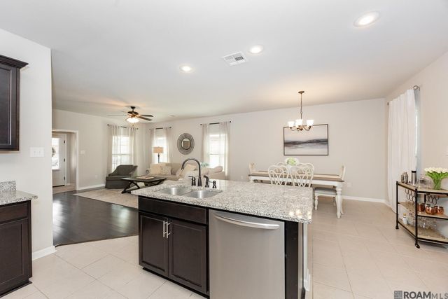 38451 Brown Rd, Prairieville, LA 70769