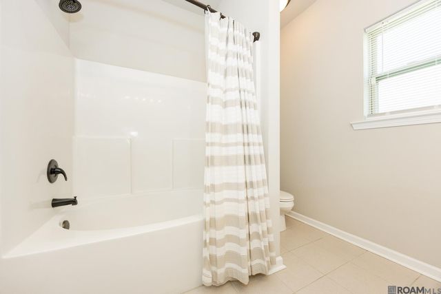 38451 Brown Rd, Prairieville, LA 70769