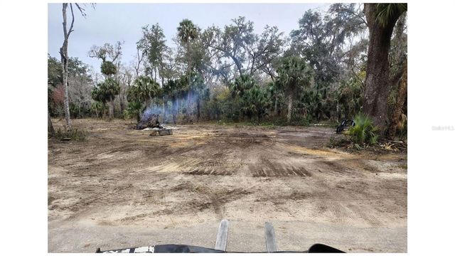 CR 423, Lake Panasoffkee, FL 33538