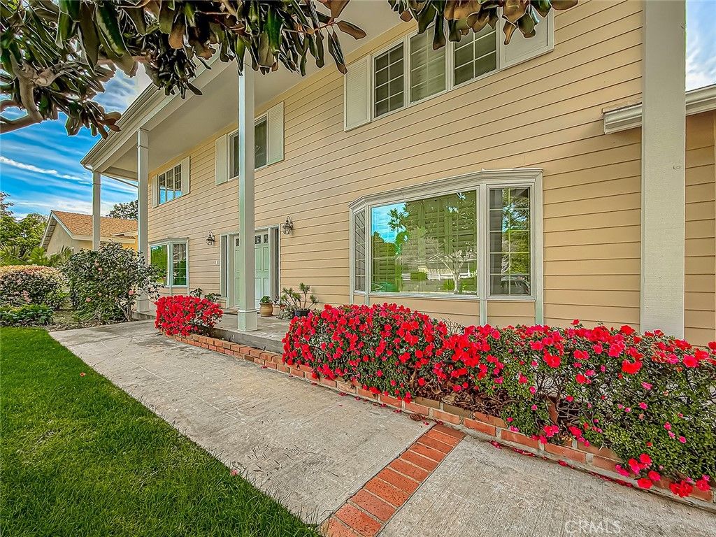 17512 Superior Street, Northridge, CA 91325 — photo 4