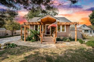 1141 N Saint Paul St, Wichita, KS 67203