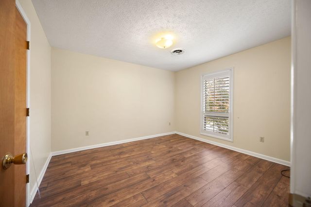 91-3 Woodson Bend Resort, Bronston, KY 42518